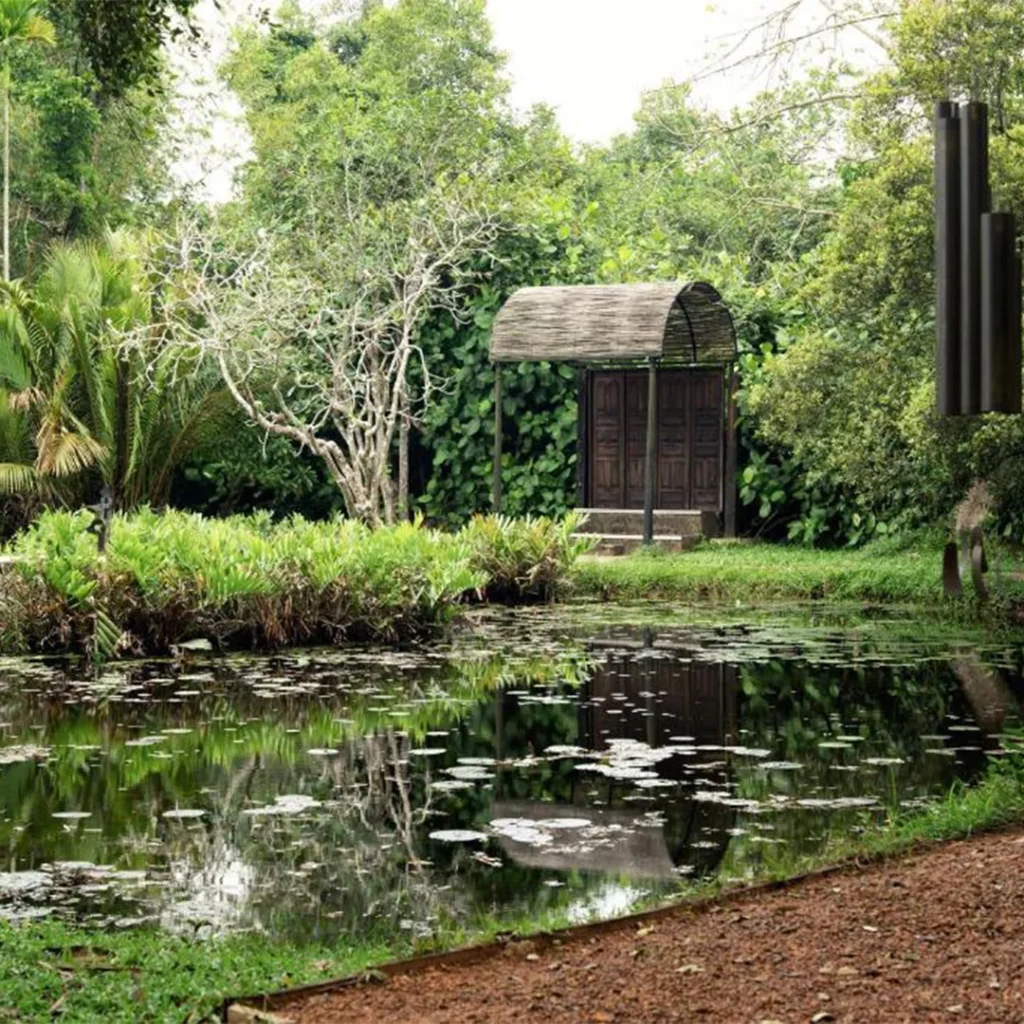 Lunuganga-bawa-garden-bentota