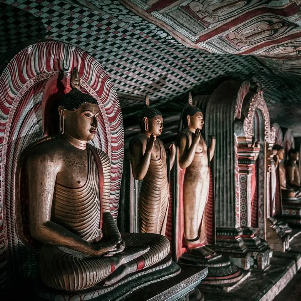 dambulla rock cave temple