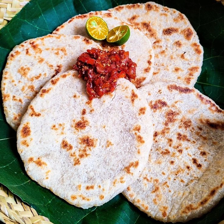 Image of Pol Roti with Lunu Miris on top for flavour and as the accompanying condiment for the roti. 