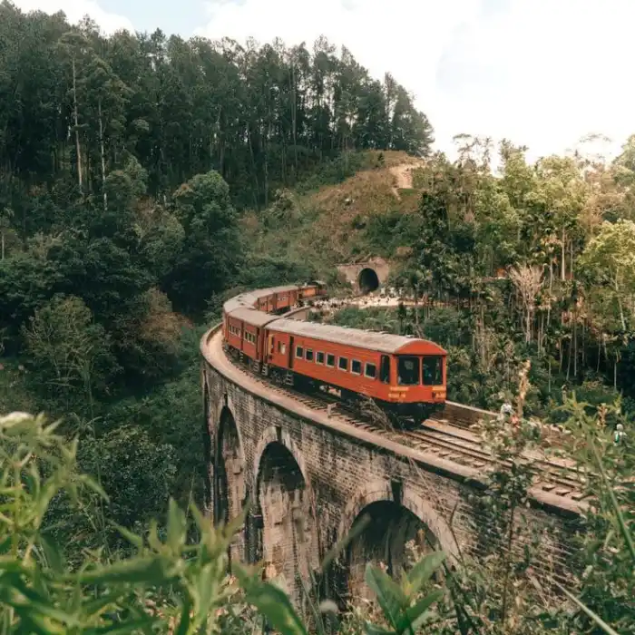 best places to visit ella nine arch bridge