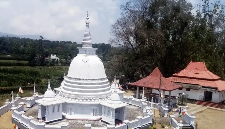 Divurumpola Temple in Welimada